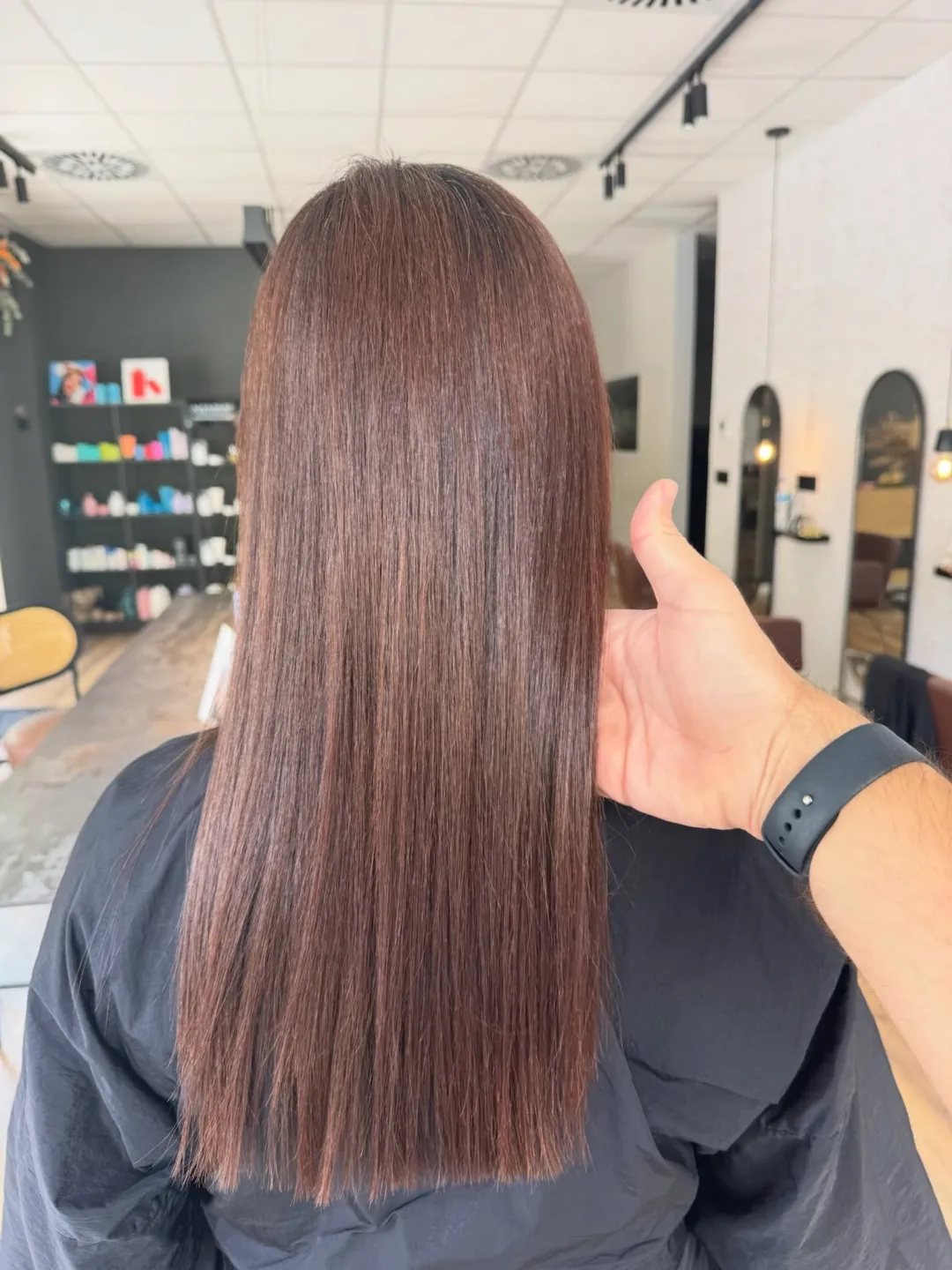 KERATIN INFUSION: MUCHO MÁS QUE UN ALISADO. En verano queremos olvidarnos de la plancha, del…