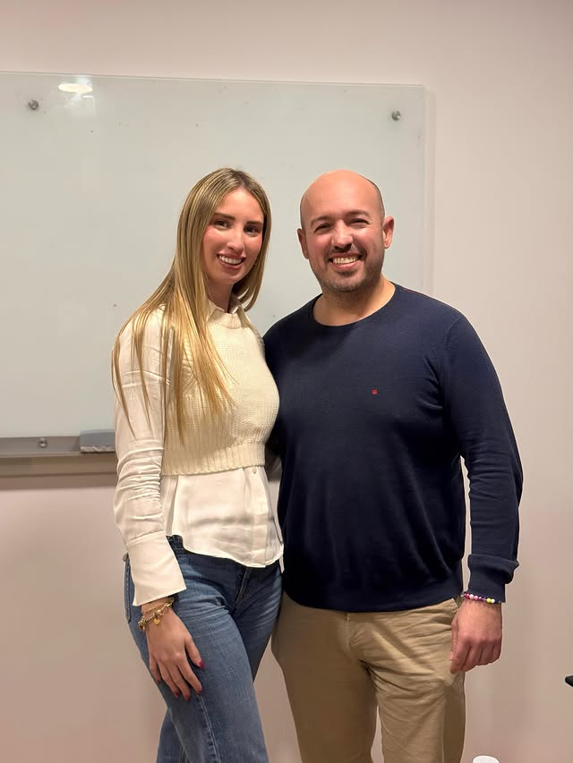 Nuestro equipo profesional siempre listo para tran