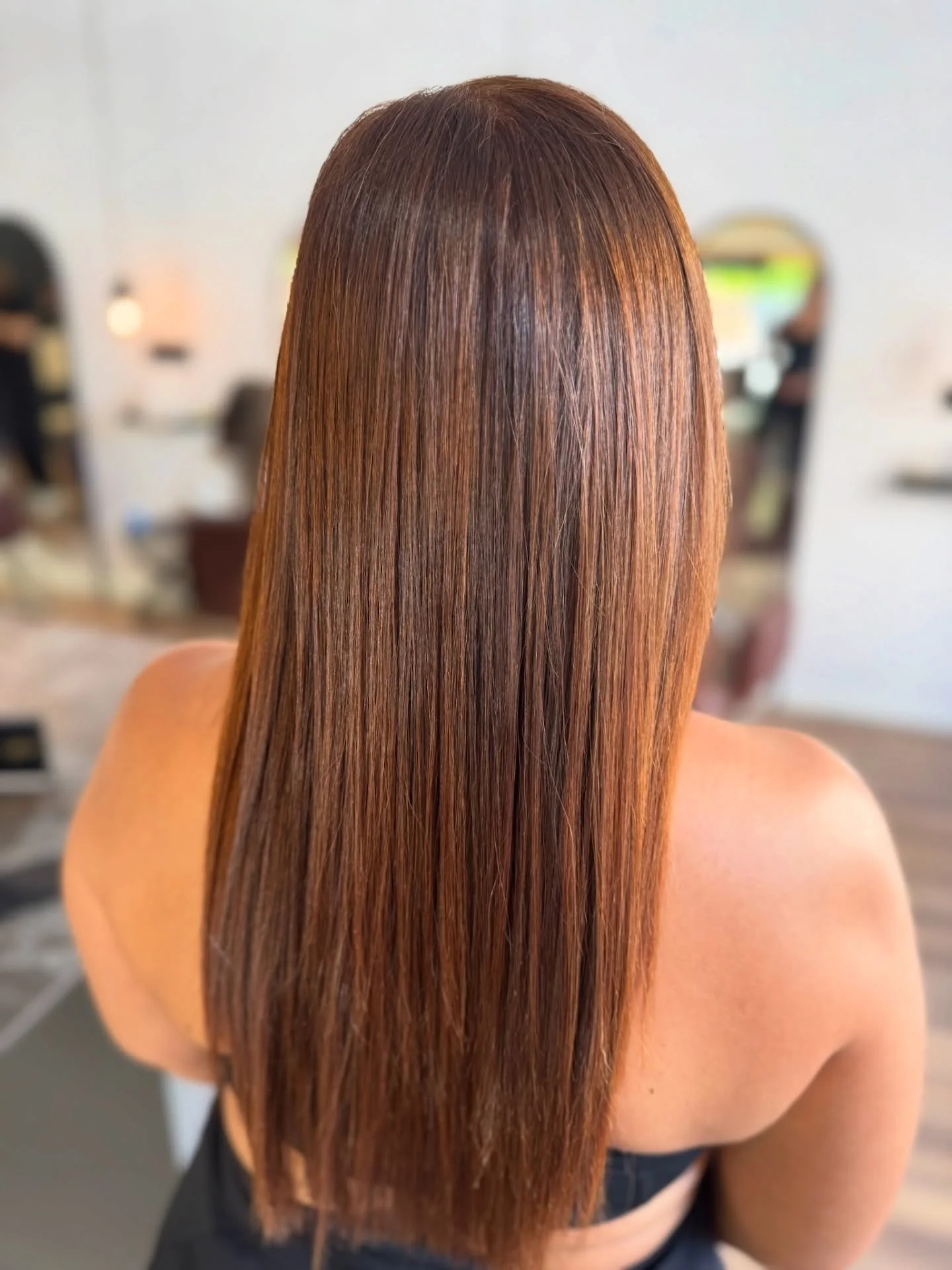 Transformación a cabello liso