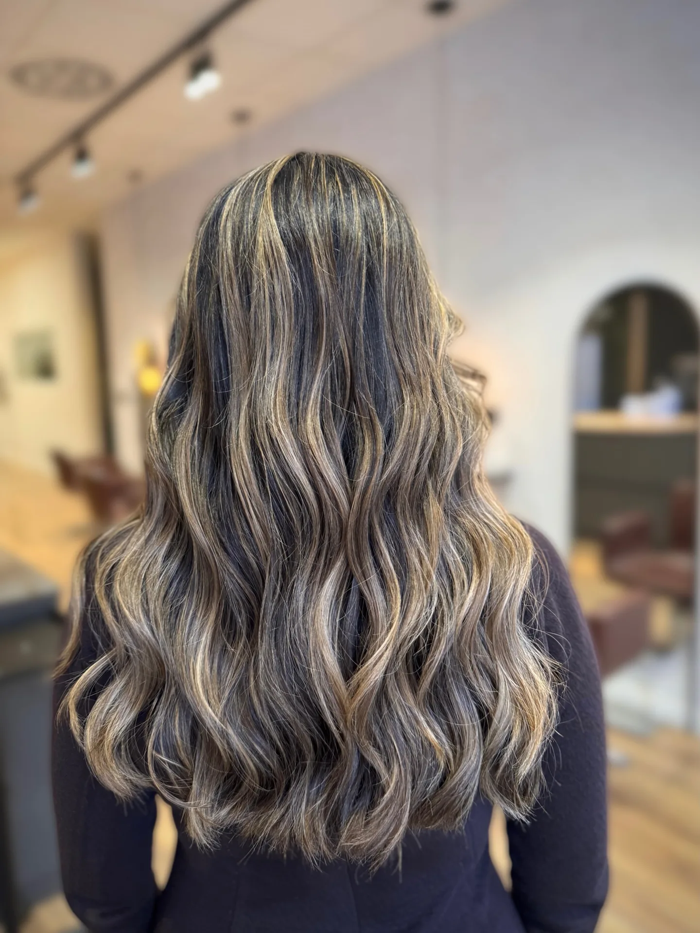 Brunette multidimensional: base morena con matices bronde